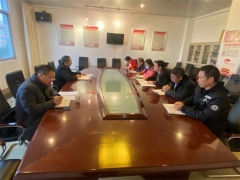 云南省供銷合作社黨組書記、主任和麗貴調(diào)研總社昆明食用菌研究所（云南省食用菌產(chǎn)業(yè)發(fā)展研究院） ()